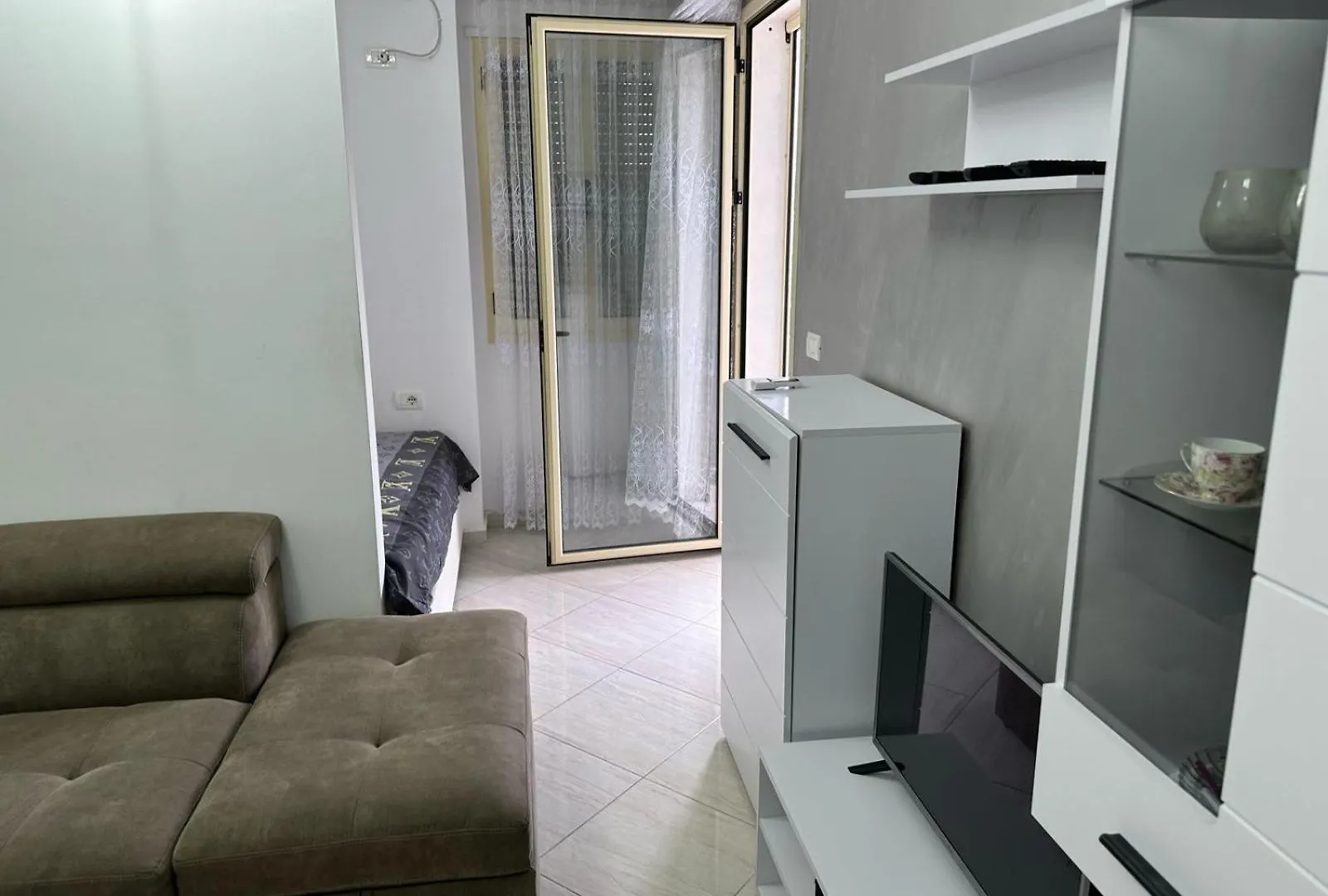 Relax Apartment Polisi i Vogel